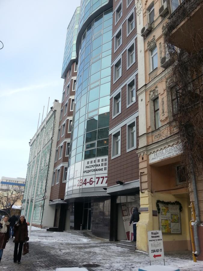 Mini Elegant Hotel เคียฟ ภายนอก รูปภาพ