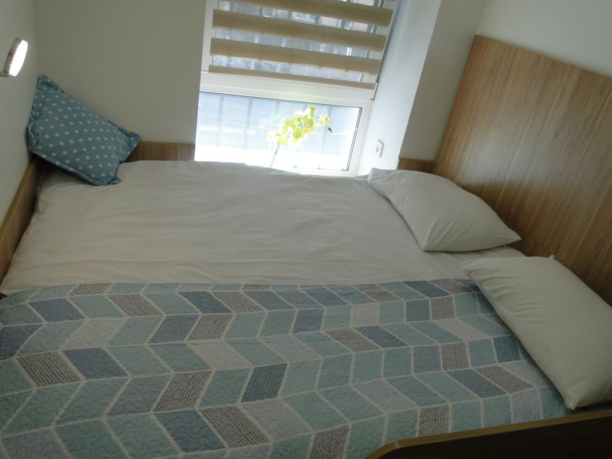 Mini Elegant Hotel เคียฟ ภายนอก รูปภาพ
